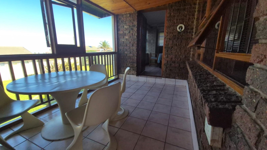 To Let 2 Bedroom Property for Rent in Dana Bay Western Cape